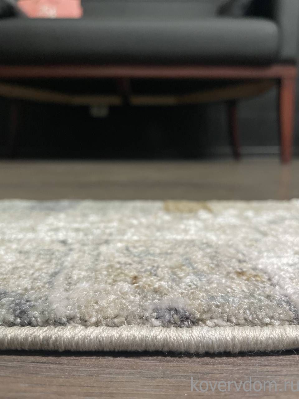 Ковер INDIRA L0636A LIGHT GRAY Ковер INDIRA L0636A LIGHT GRAY