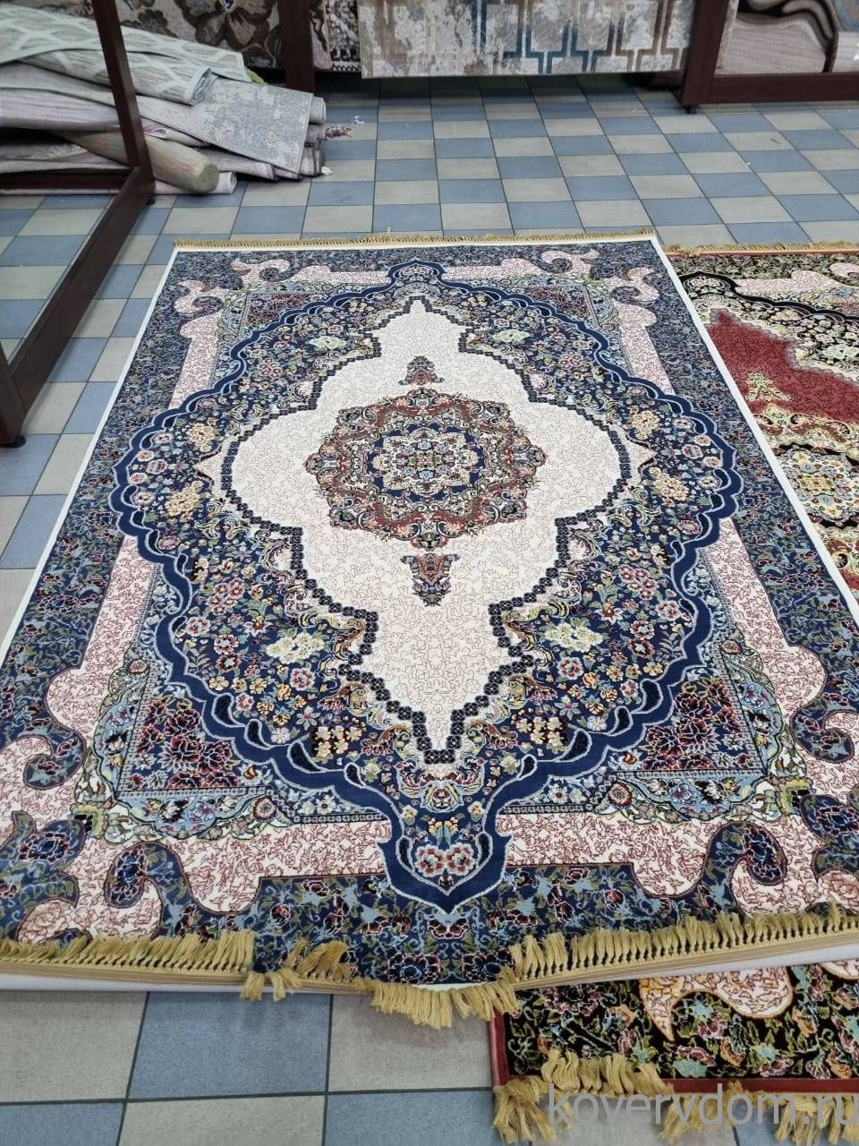 Ковер ARAVIA 6809 CREAM Ковер ARAVIA 6809 CREAM